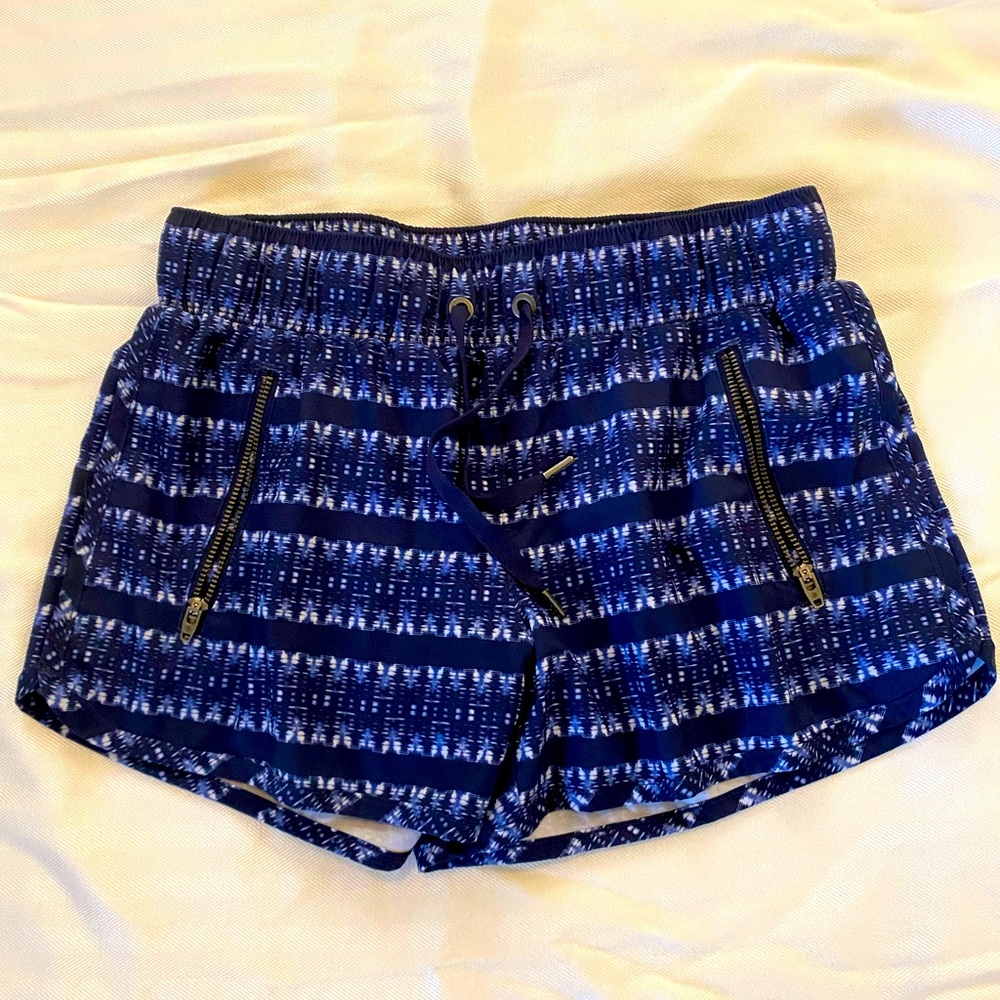 Athleta drawstring shorts